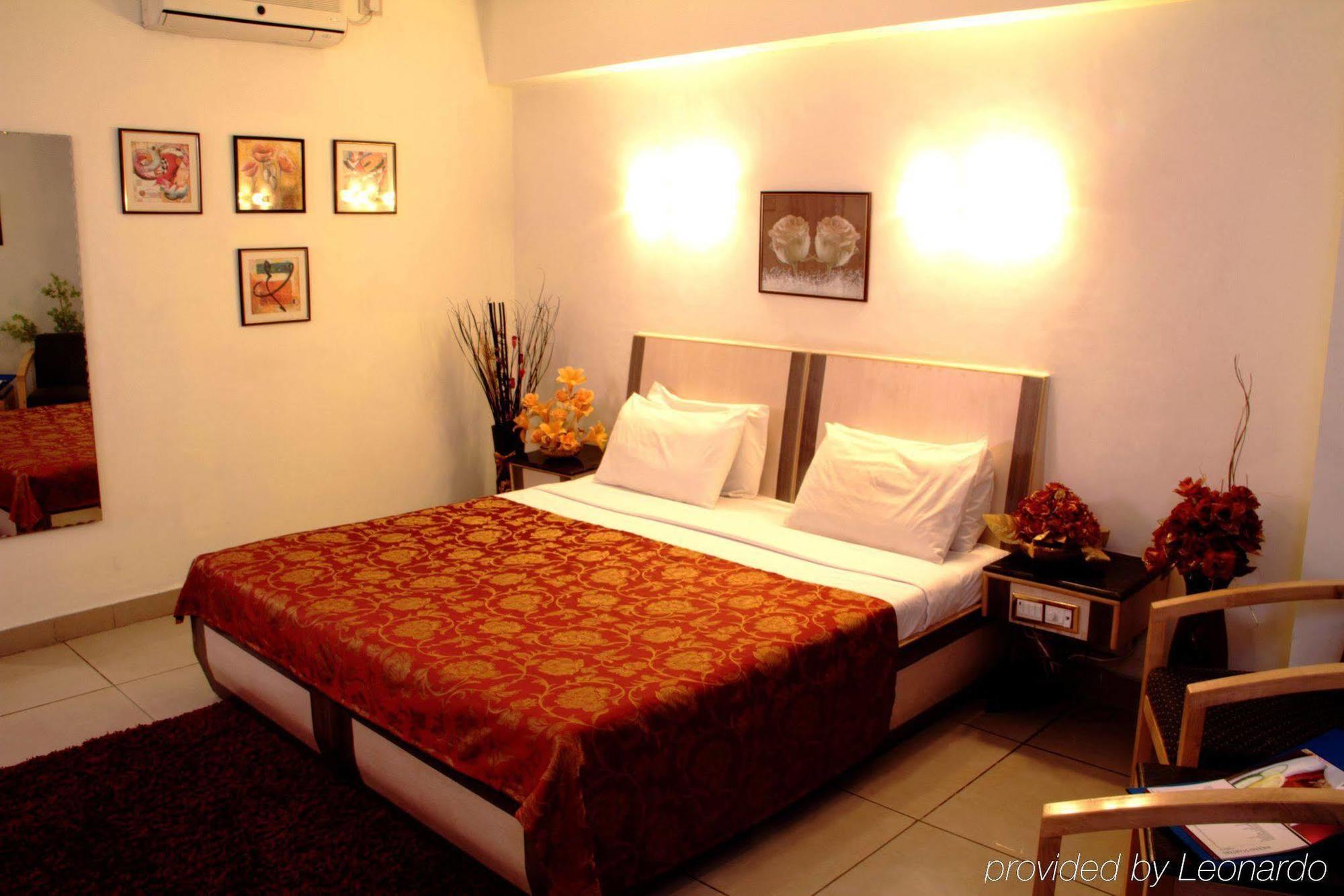 Hotel Komfort Terraces Bengaluru Zewnętrze zdjęcie